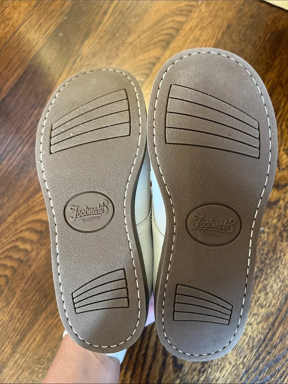 FootMates White Kids Lace-Up Dress Shoes